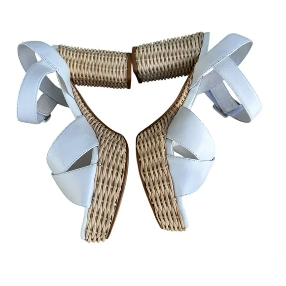 Jeffrey Campbell Amma Rattan White Platform Sandals - Picture 6 of 11